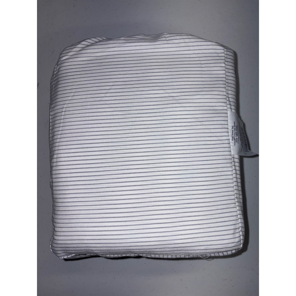 Target King Sheet Set Grey White Pinstripe Flat Fitted 2 Pillowcases 4pc Set